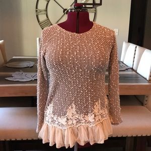 Amitie Gray Long Sleeve Top